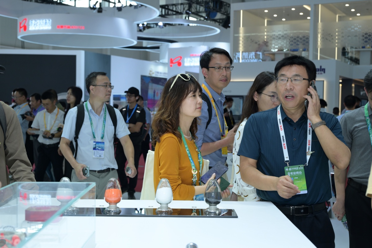 广东星空娱乐珠海航展首日精彩亮相，，，，展示“智造战斗力”-星空娱乐