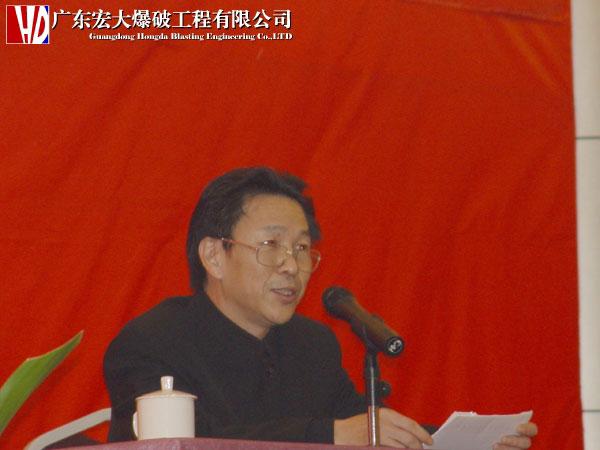 星空娱乐-梦想照进现实,起劲成绩未来!