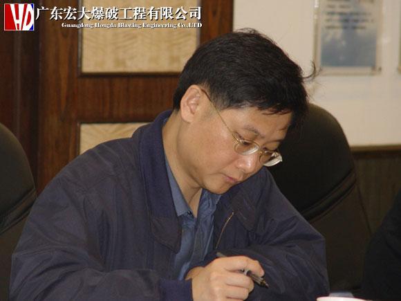 星空娱乐-梦想照进现实,起劲成绩未来!