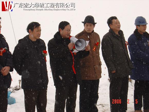 星空娱乐-梦想照进现实,起劲成绩未来!