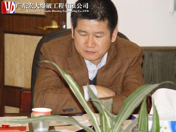星空娱乐-梦想照进现实,起劲成绩未来!