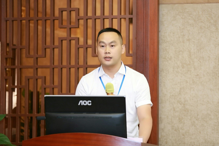 星空娱乐-梦想照进现实,起劲成绩未来!